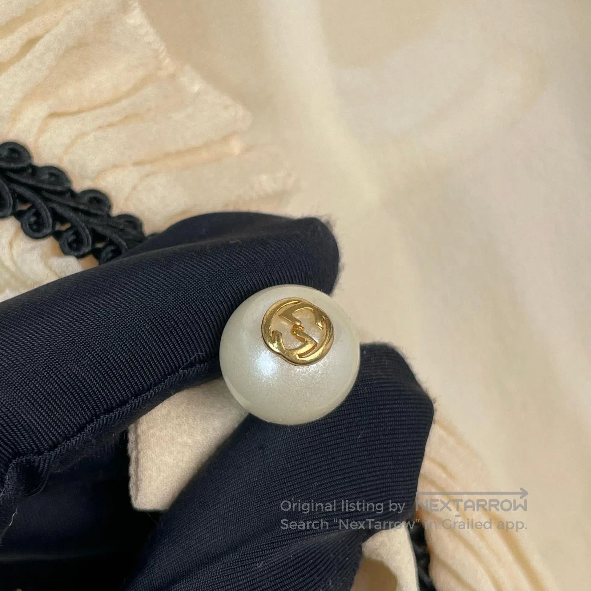 Gucci Guicci Palace style silk chiffon pearl button shirt| Size S / US 4 / IT 40 - 4 Thumbnail