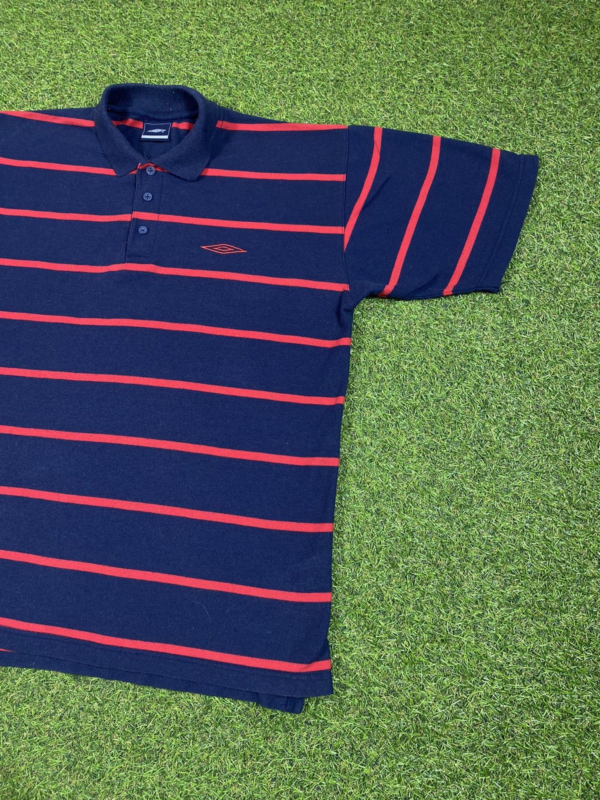 Umbro Vintage 90s Umbro polo striped streetwear small logo size L Size US L / EU 52-54 / 3 - 2 Thumbnail