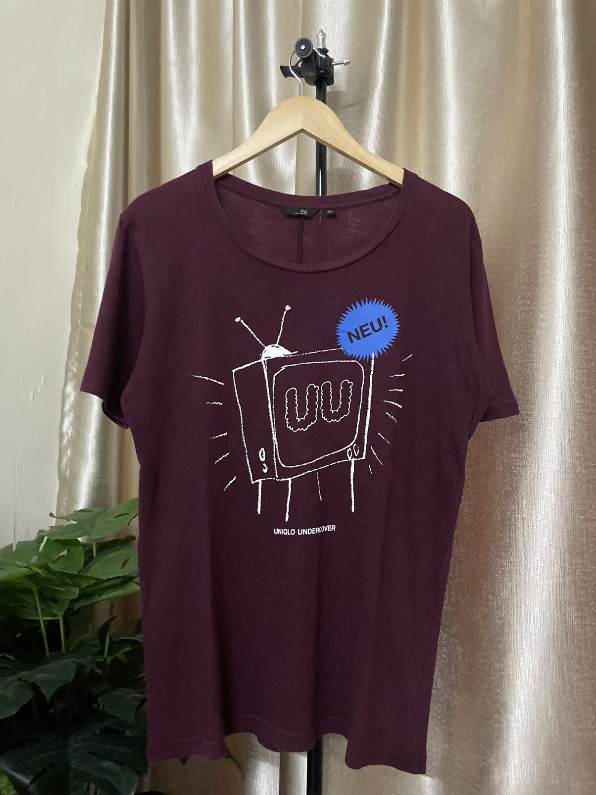 Japanese Brand × Undercover UNDERCOVER TV UNIQLO TEE Size US L / EU 52-54 / 3 - 1 Thumbnail