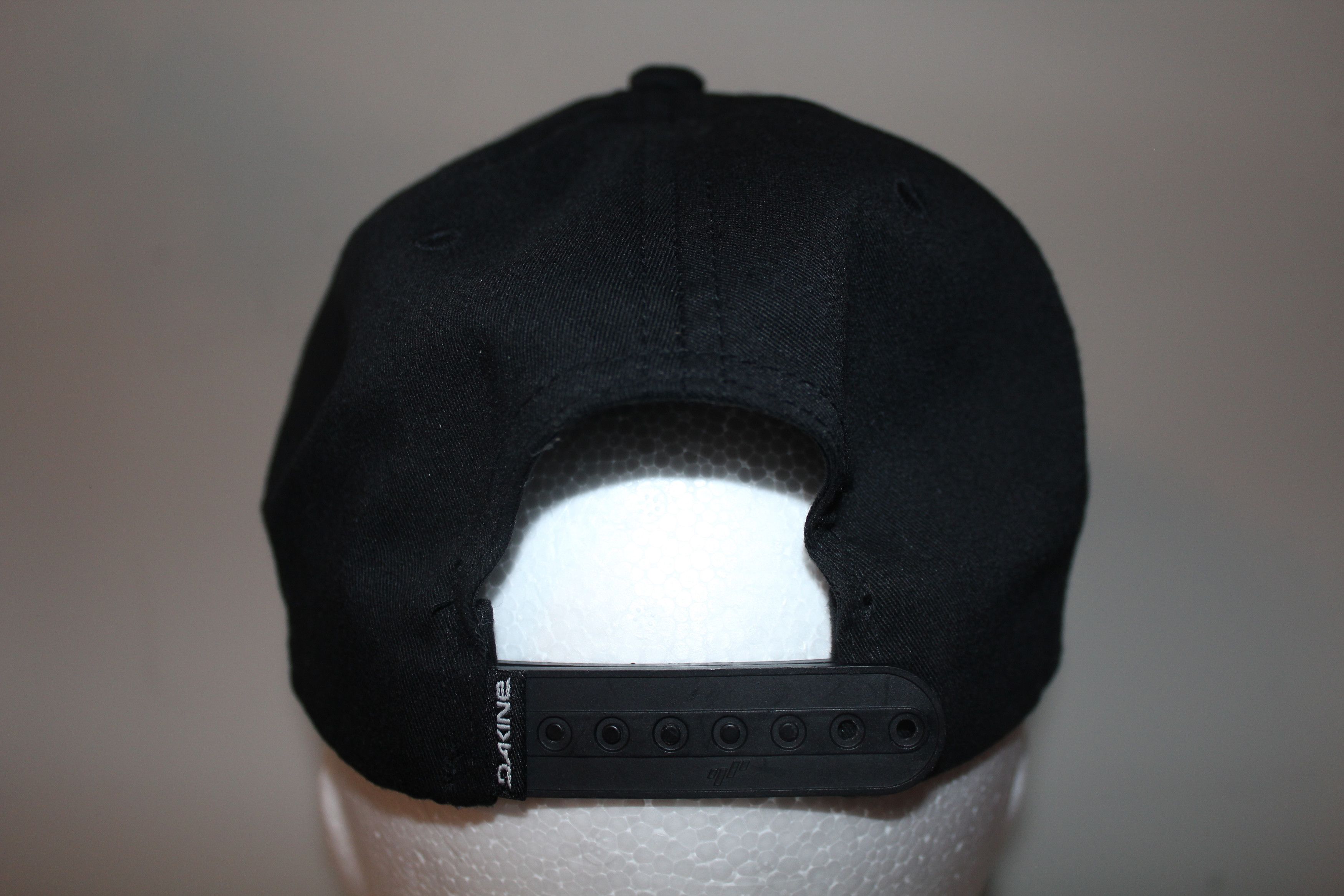 Dakine Snapback DaKine Black Flat Brim Skate Surf Streetwear Black Size ONE SIZE - 4 Thumbnail