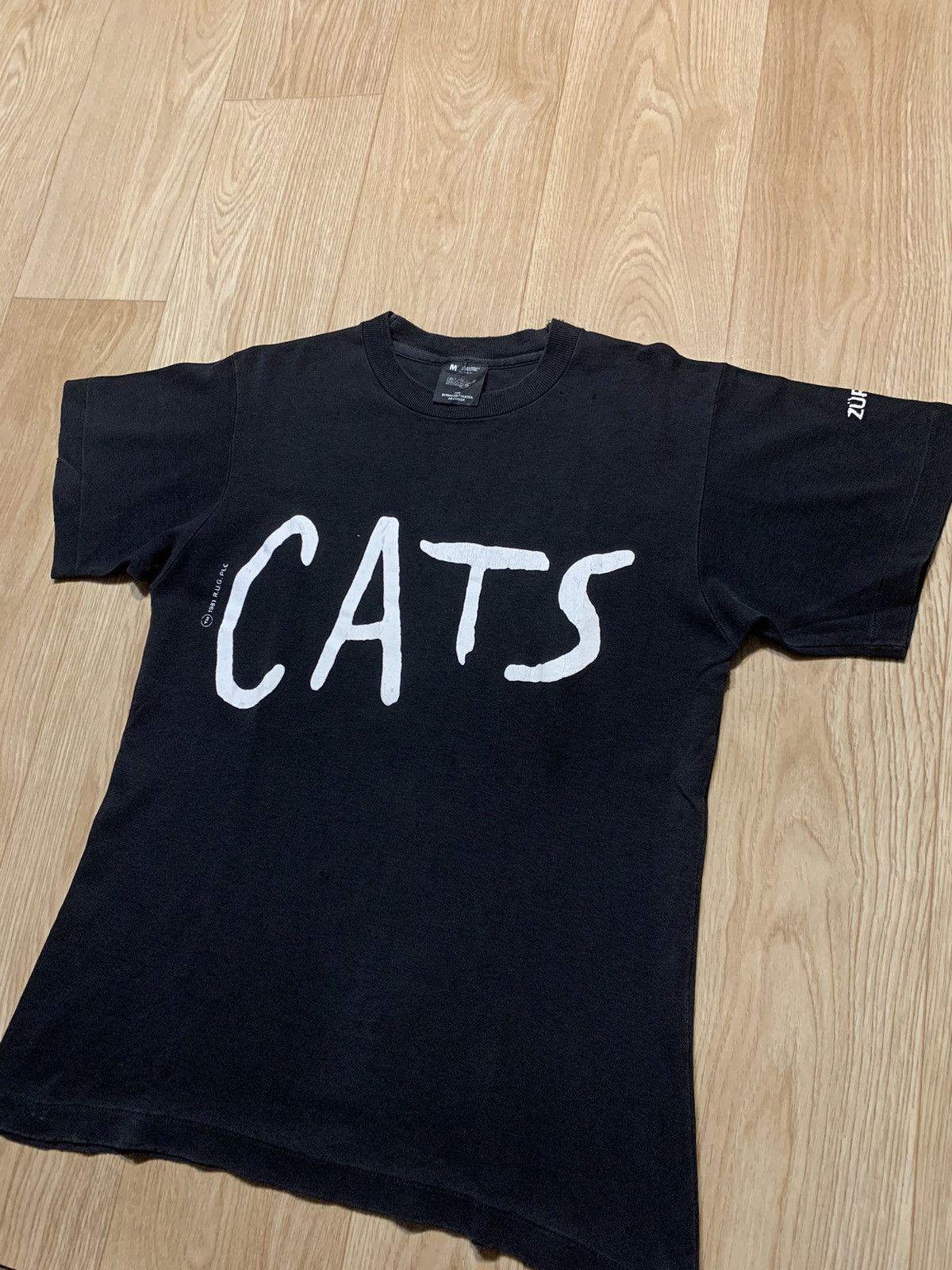 Vintage Rare Vintage 1981 CATS Musical T-Shirt Size US M / EU 48-50 / 2 - 3 Thumbnail