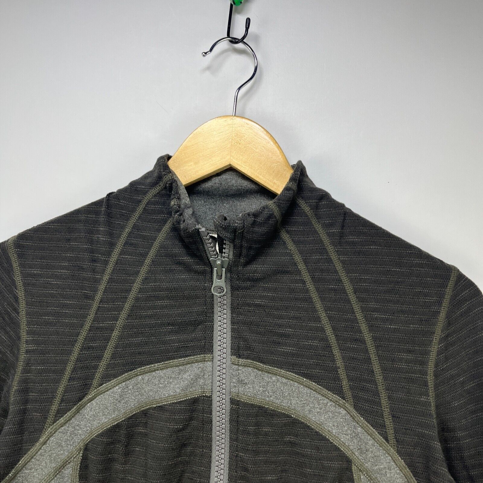 Vintage Lululemon Define Jacket Size 8 Zip up Dark Gray Size US XL / EU 56 / 4 - 3 Thumbnail