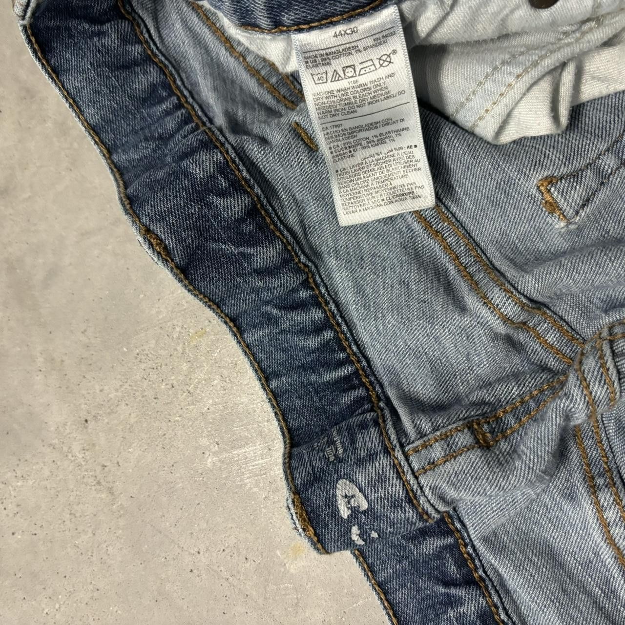 Japanese Brand × Vintage Crazy Vintage Y2K/2000s Baggy Medium Wash Skater Denim Jeans! Size US 42 / EU 58 - 7 Thumbnail