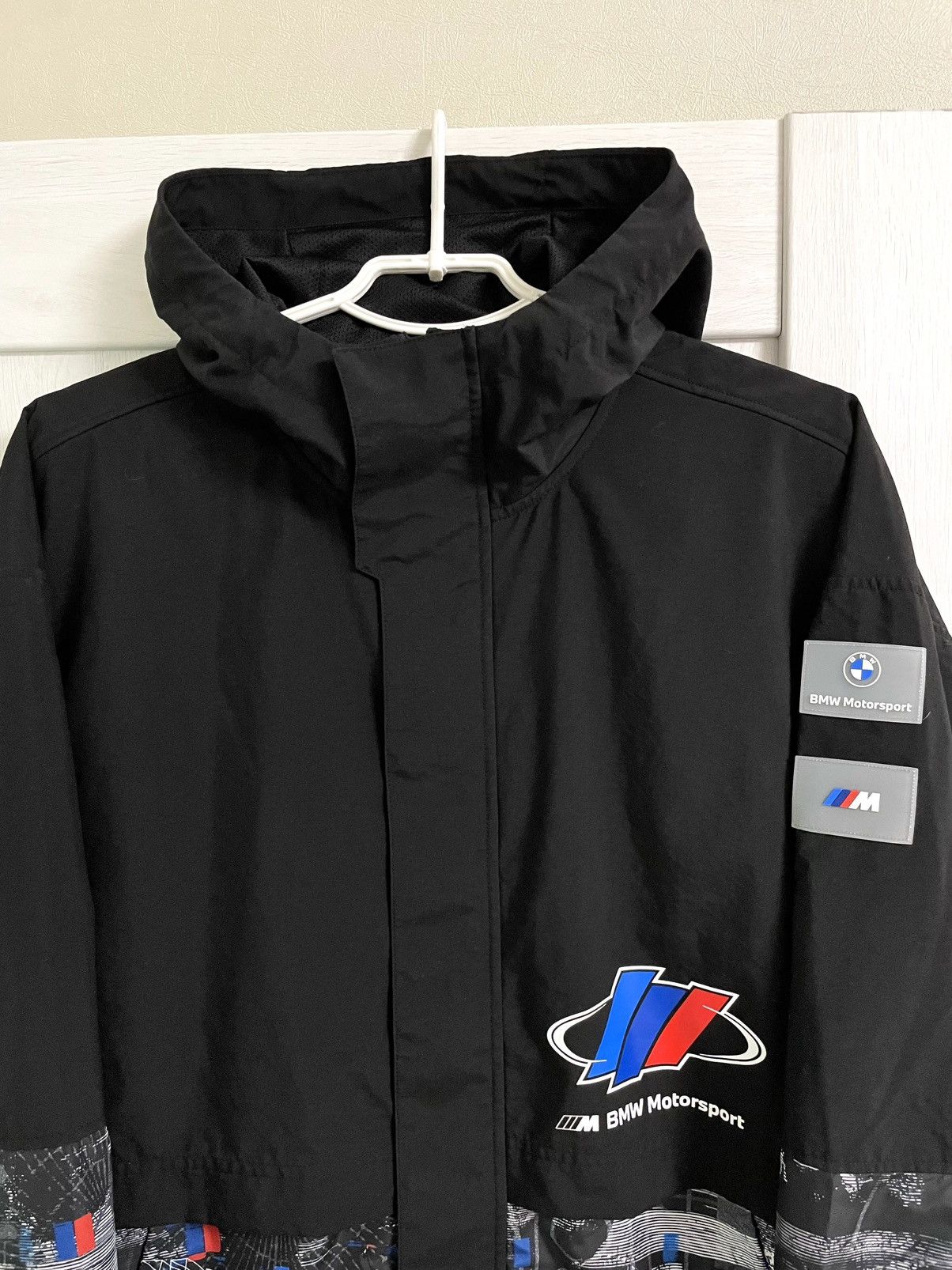 BMW Puma BMW M Motorsport Jacket Hooded Windbreaker Racing Size US S / EU 44-46 / 1 - 2 Thumbnail