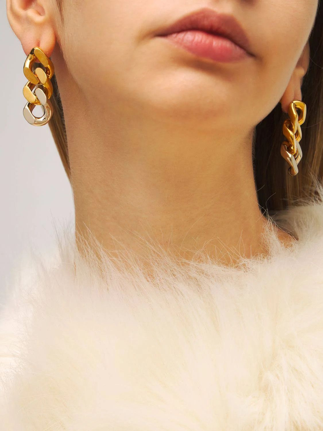Saint Laurent Paris o1b1hav110924 Size: OS / Three Chain Earrings Metal in Gold Size ONE SIZE - 3 Thumbnail