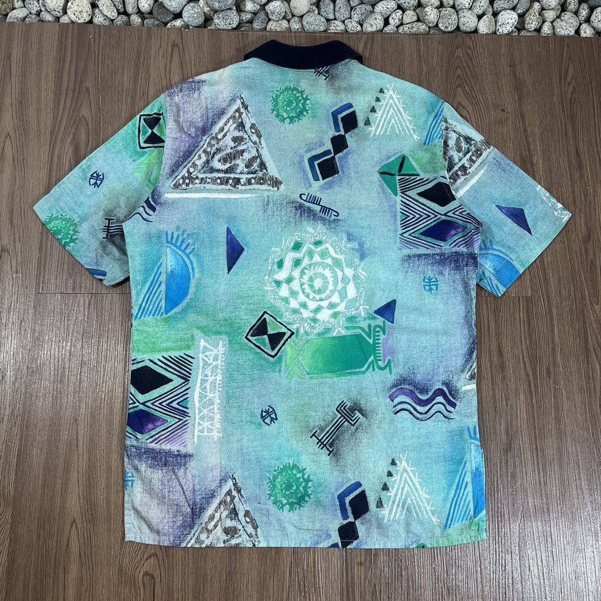 Givenchy Gentleman Givenchy Half Button Polo Shirt – Abstract Pattern Size US XL / EU 56 / 4 - 2 Thumbnail