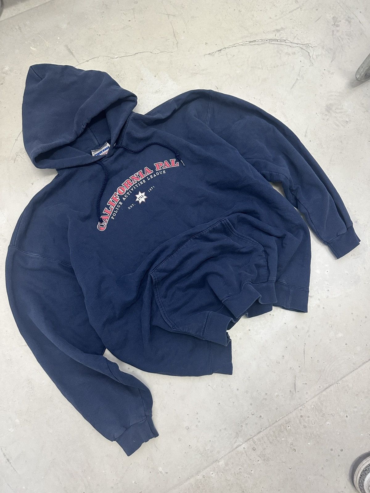 4GSELLER × Hanes × Vintage Vintage 90s Hanes Navy blue sun washed California Pal hoodie Size US XL / EU 56 / 4 - 1 Thumbnail