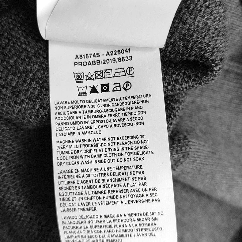 Versace Versace Wool-blend crewneck, long-sleeved sweater Size XS / US 0-2 / IT 36-38 - 4 Thumbnail