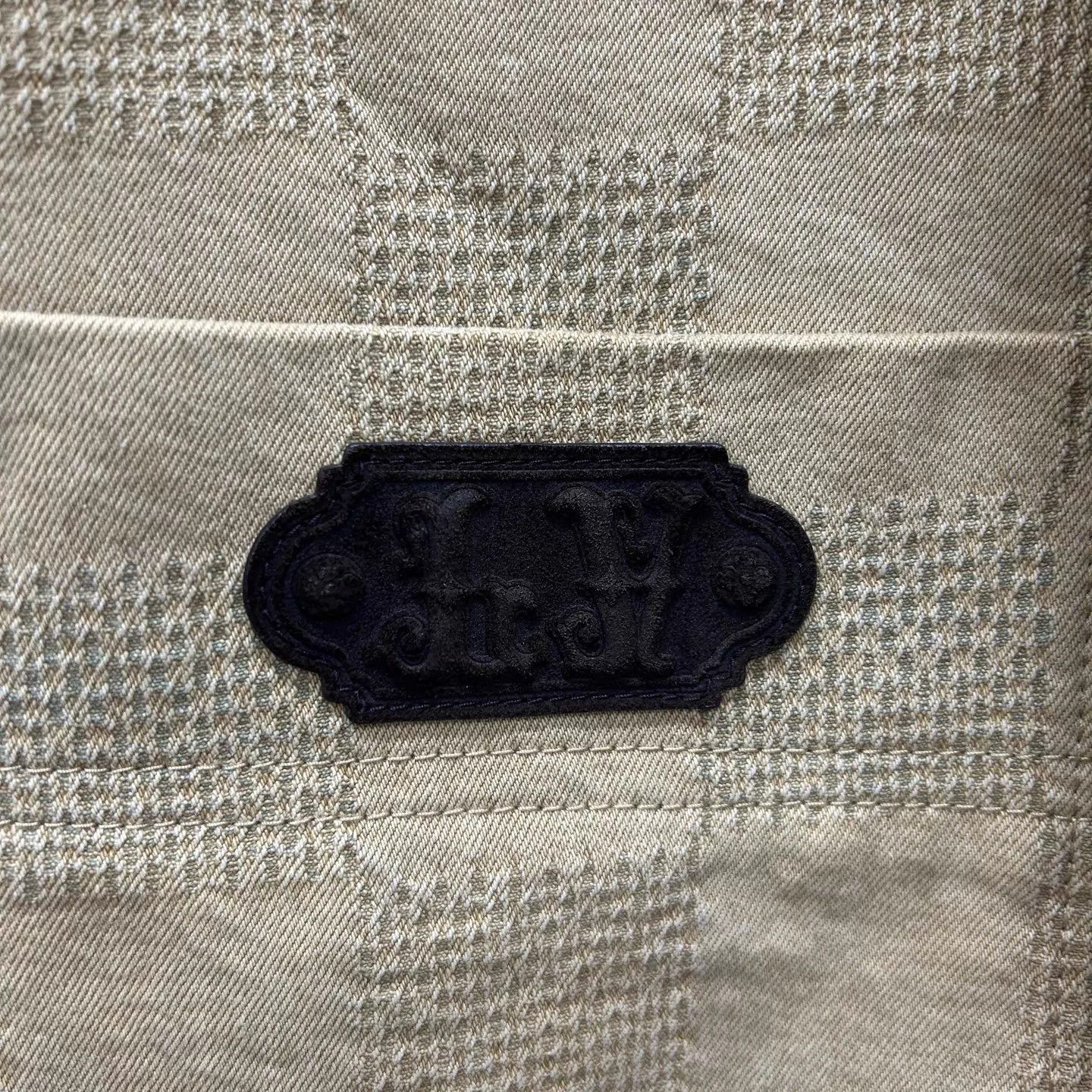 Louis Vuitton Louis Vuitton x Timberland Monogram Denim Jacket 50 Size US M / EU 48-50 / 2 - 3 Thumbnail