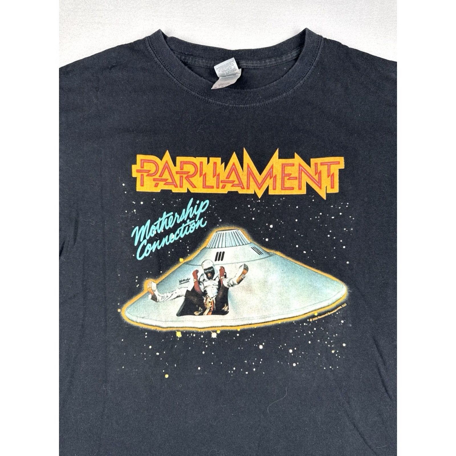 Gildan Parliament Mothership Connection Band T Shirt P-Funk Black Mens M Size US M / EU 48-50 / 2 - 2 Thumbnail