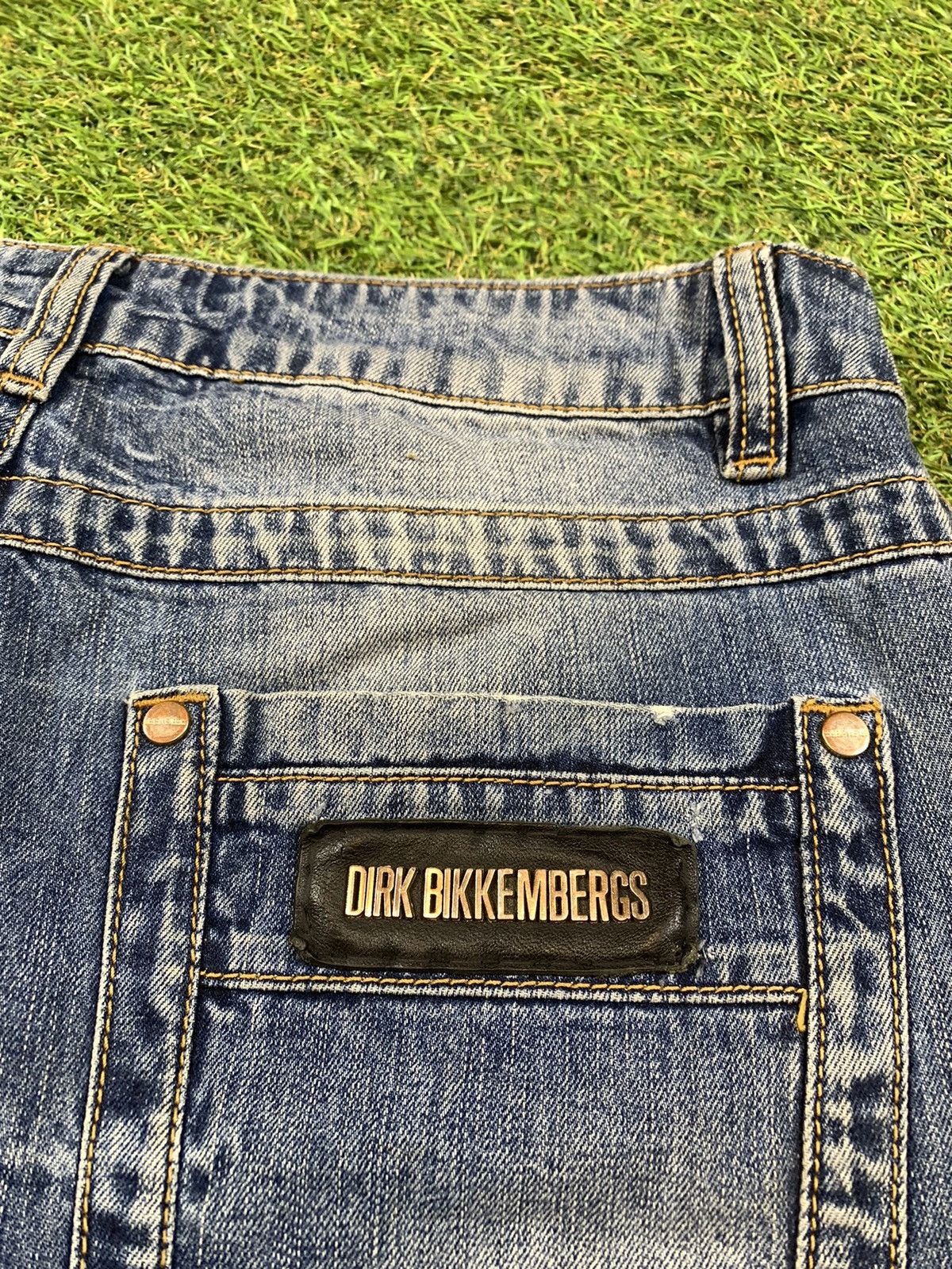 Vintage Y2K Dirk Bikkembergs jeans shorts denim size 28