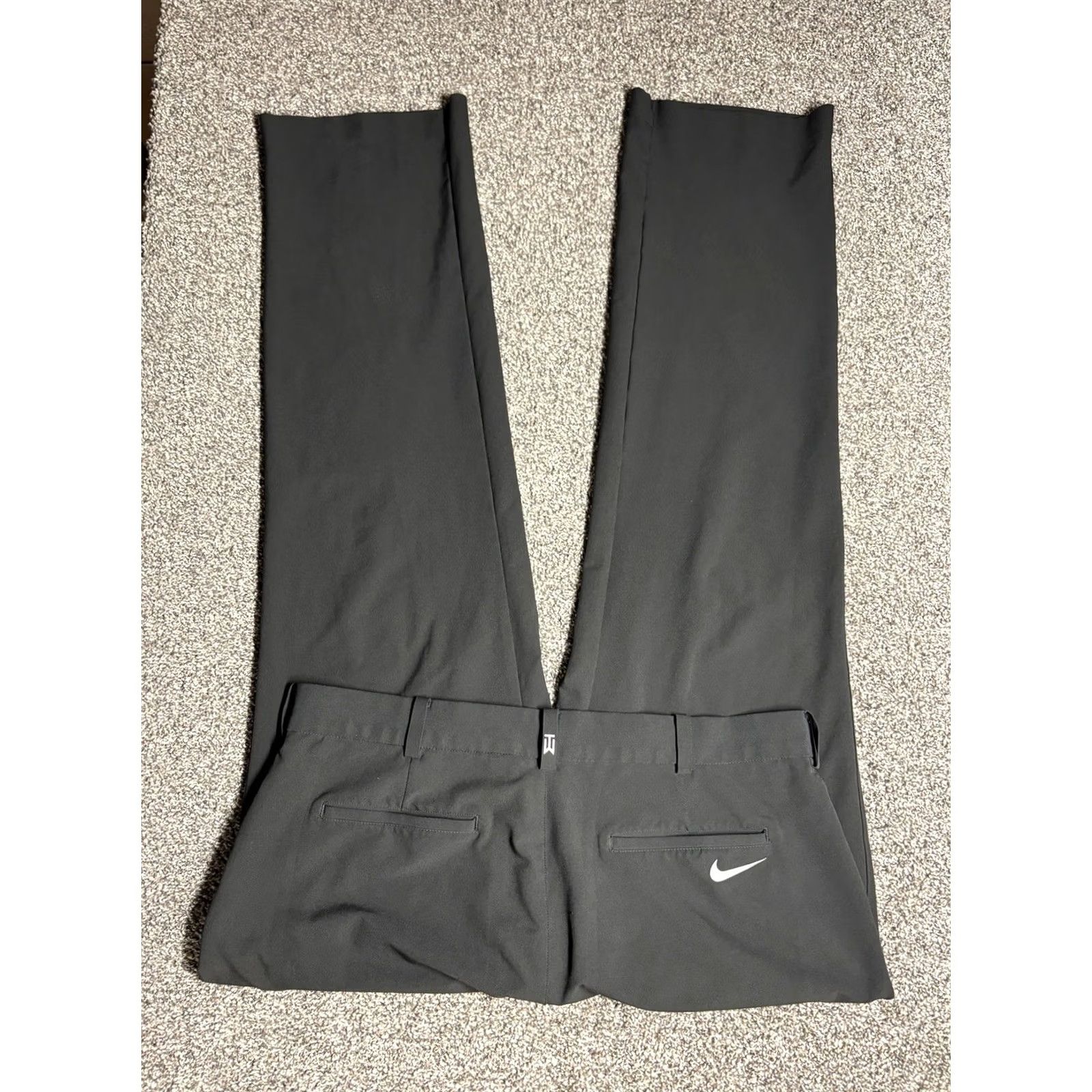 Nike Nike Victory Golf Pants Mens 36x34 Tiger Woods Ultralite Black Stretch 540226 Size US 36 / EU 52 - 2 Thumbnail