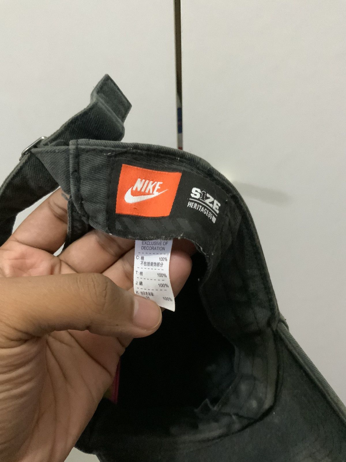 Nike Nike Swoosh Sportwear Fade hat Size ONE SIZE - 11 Thumbnail