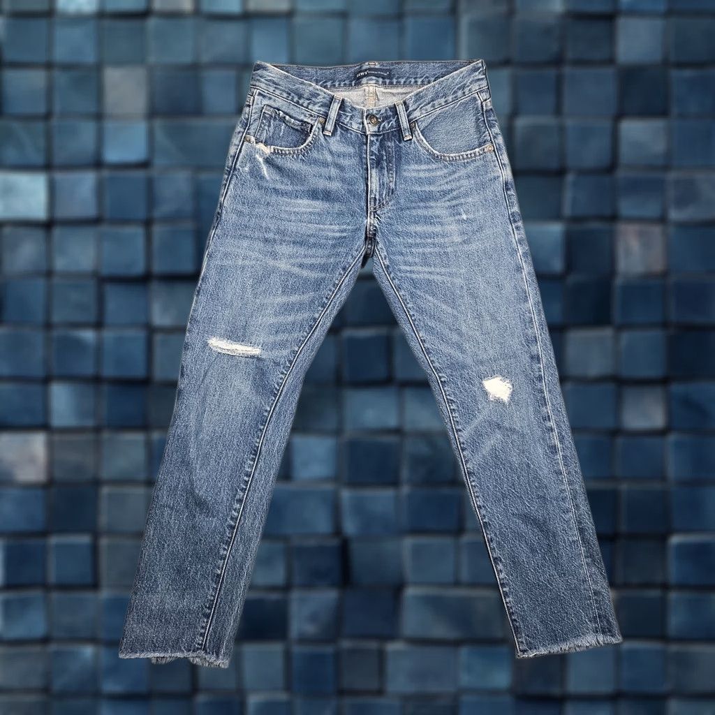 Levi's Levi's Made & Crafted Light-wash THE CRUSH TAPER Stone Distressed Jeans Sz 24 Size 42" / US 20 - 1 Thumbnail