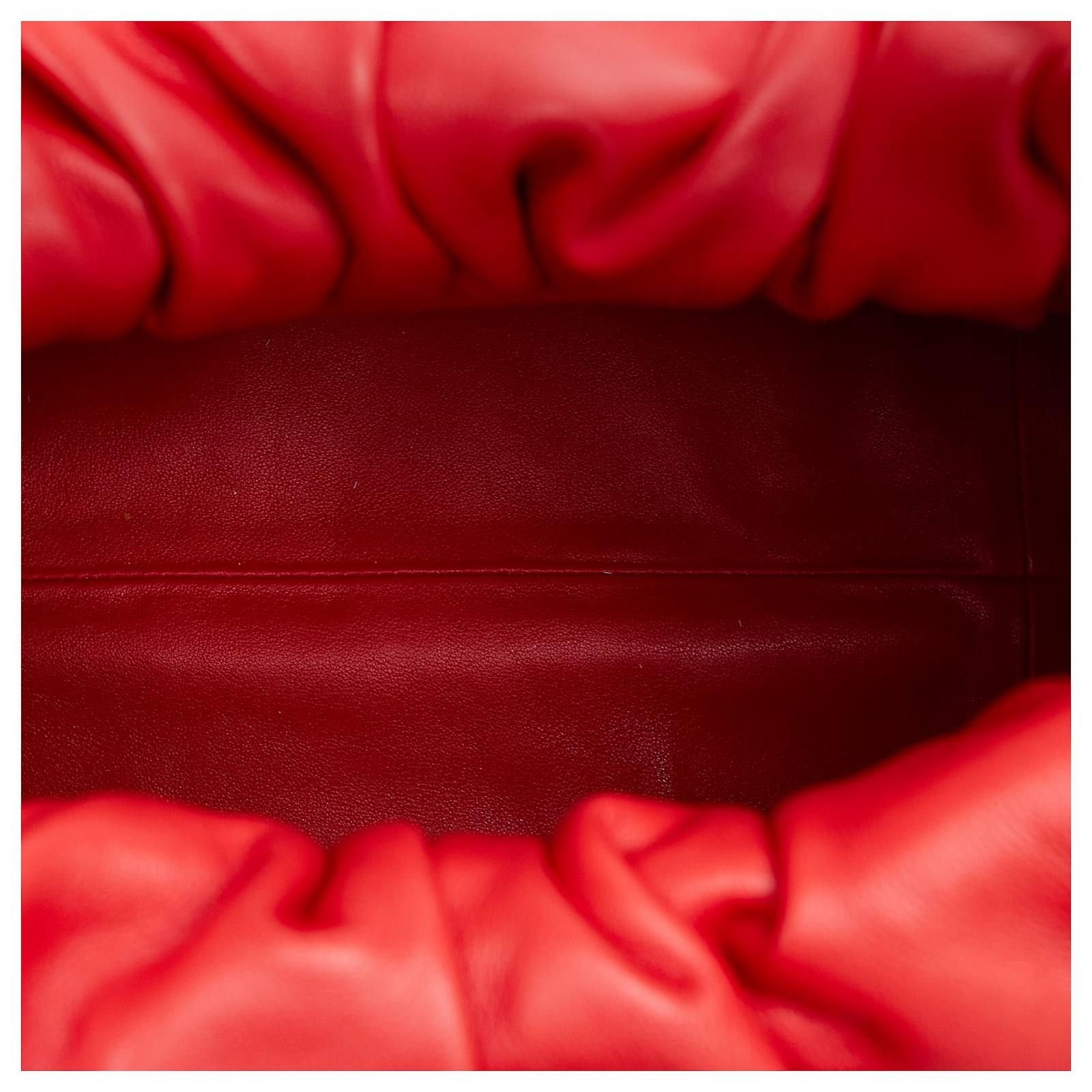 Bottega Veneta o1loc1c0824 Size: OS / Shoulder Pouch in Red Size ONE SIZE - 4 Thumbnail