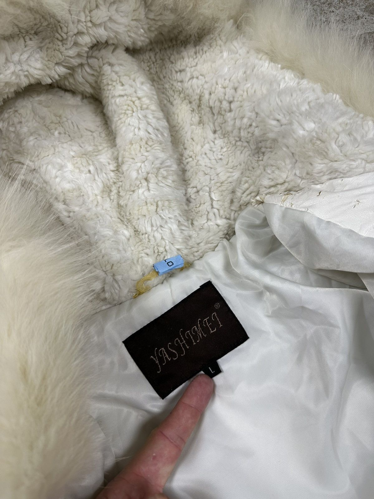 If Six Was Nine × Japanese Brand × Le Grande Bleu (L.G.B.) Vintage Y2K Faux Fur Beige Bomber Jacket Japanese Style Size US S / EU 44-46 / 1 - 10 Thumbnail