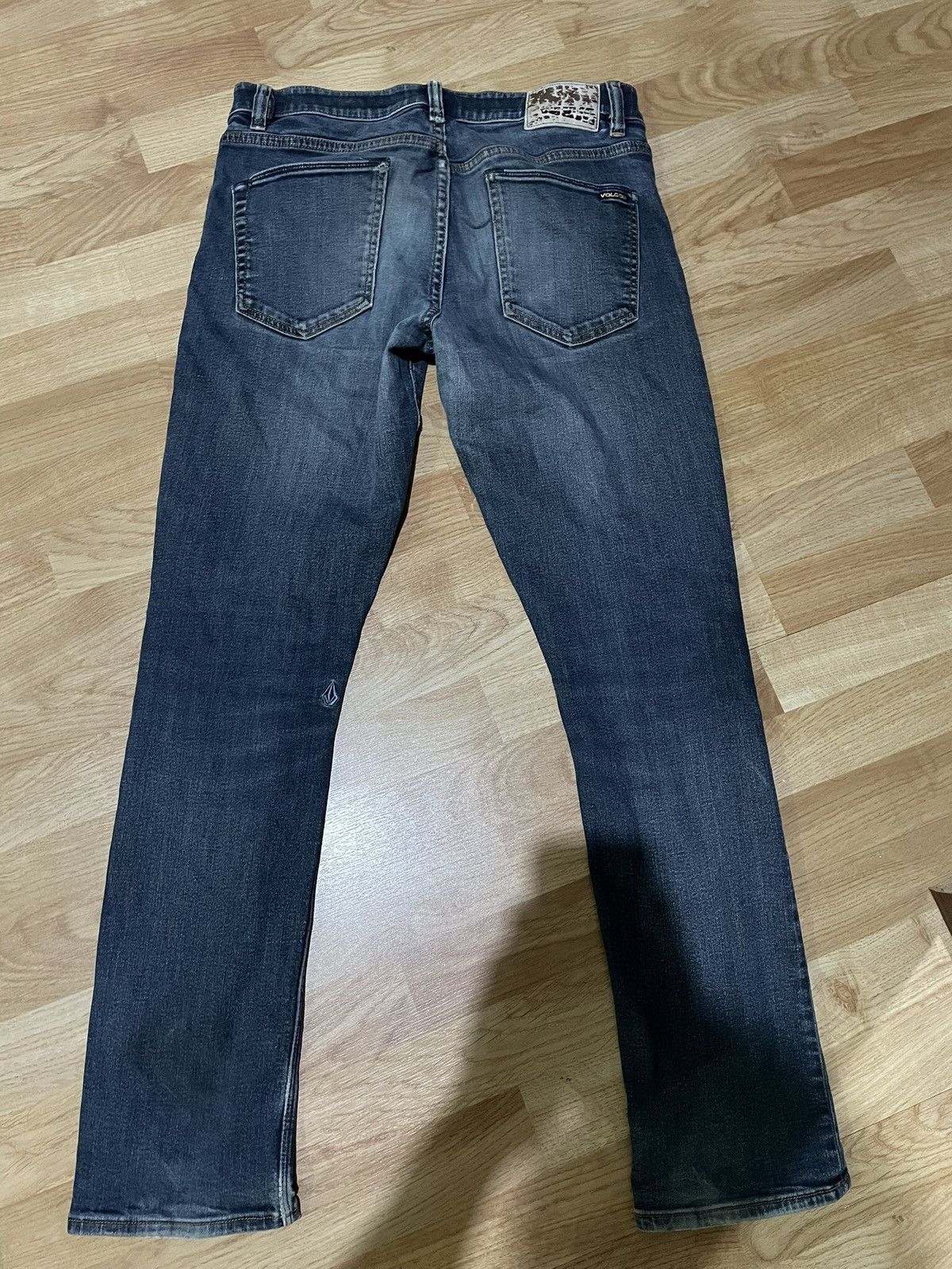 Volcom Volcom jeans for sale Size US 32 / EU 48 - 2 Thumbnail