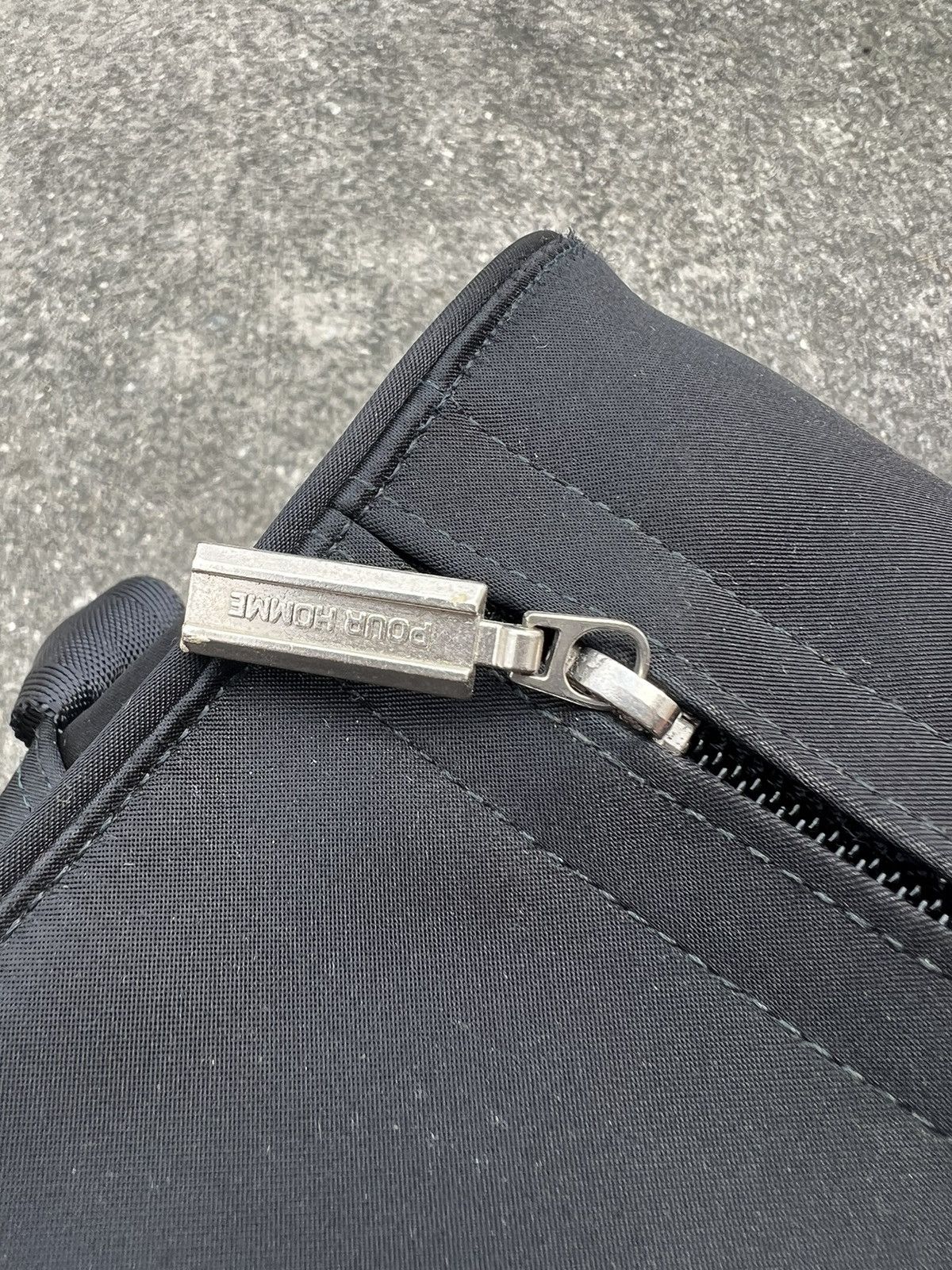 Yohji Yamamoto Vintage Yohji Yamamoto Y’saccs Pour Homme Sling Bag Black Size ONE SIZE - 22 Thumbnail