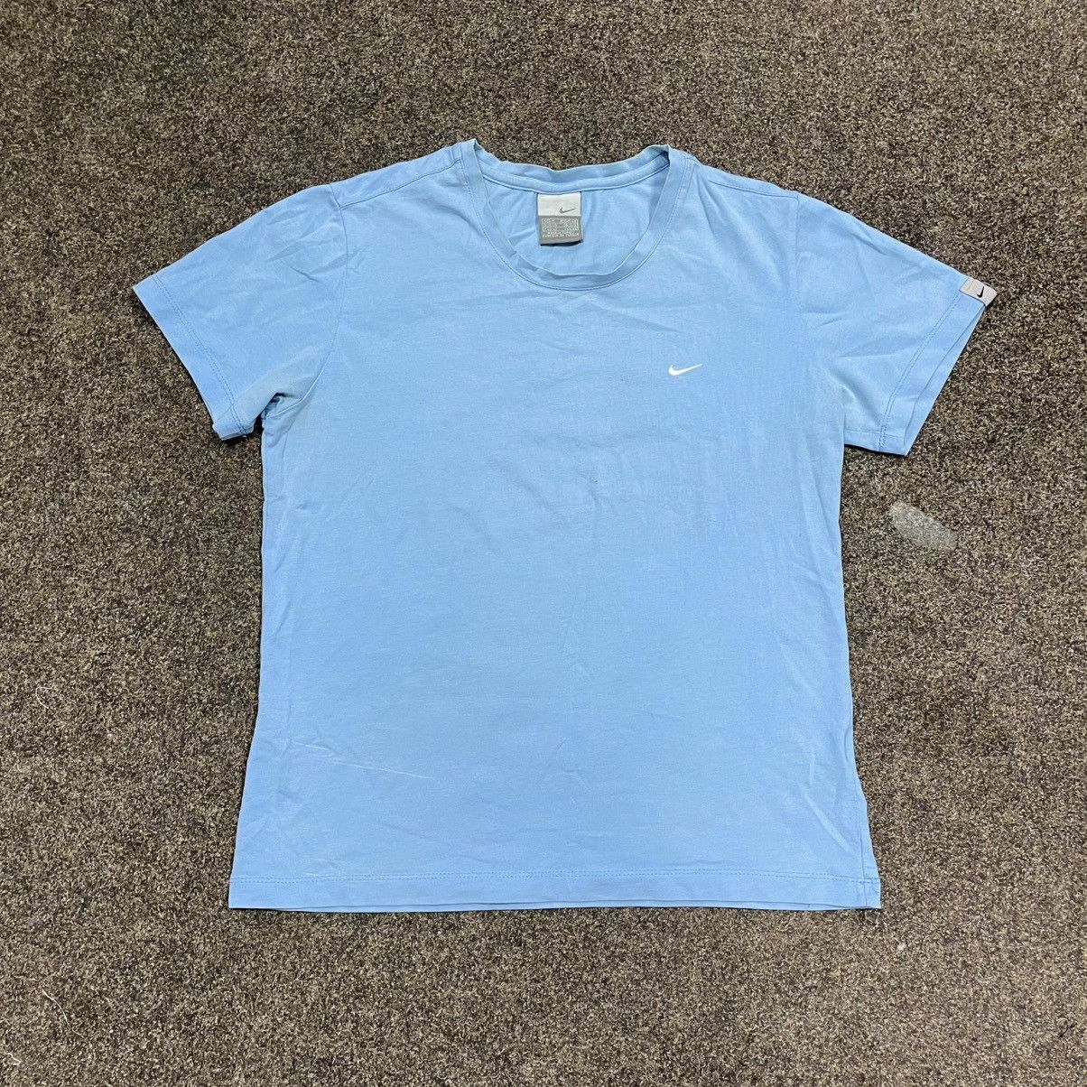 Nike Vintage Baby Blue Nike Tee – Mini Swoosh Logo Classic 90s Size M / US 6-8 / IT 42-44 - 1 Thumbnail