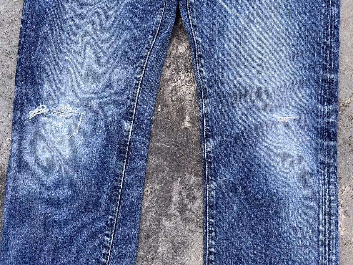 Uniqlo Vintage S002 Uniqlo UJ Distressed Jeans Size US 33 - 2 Thumbnail