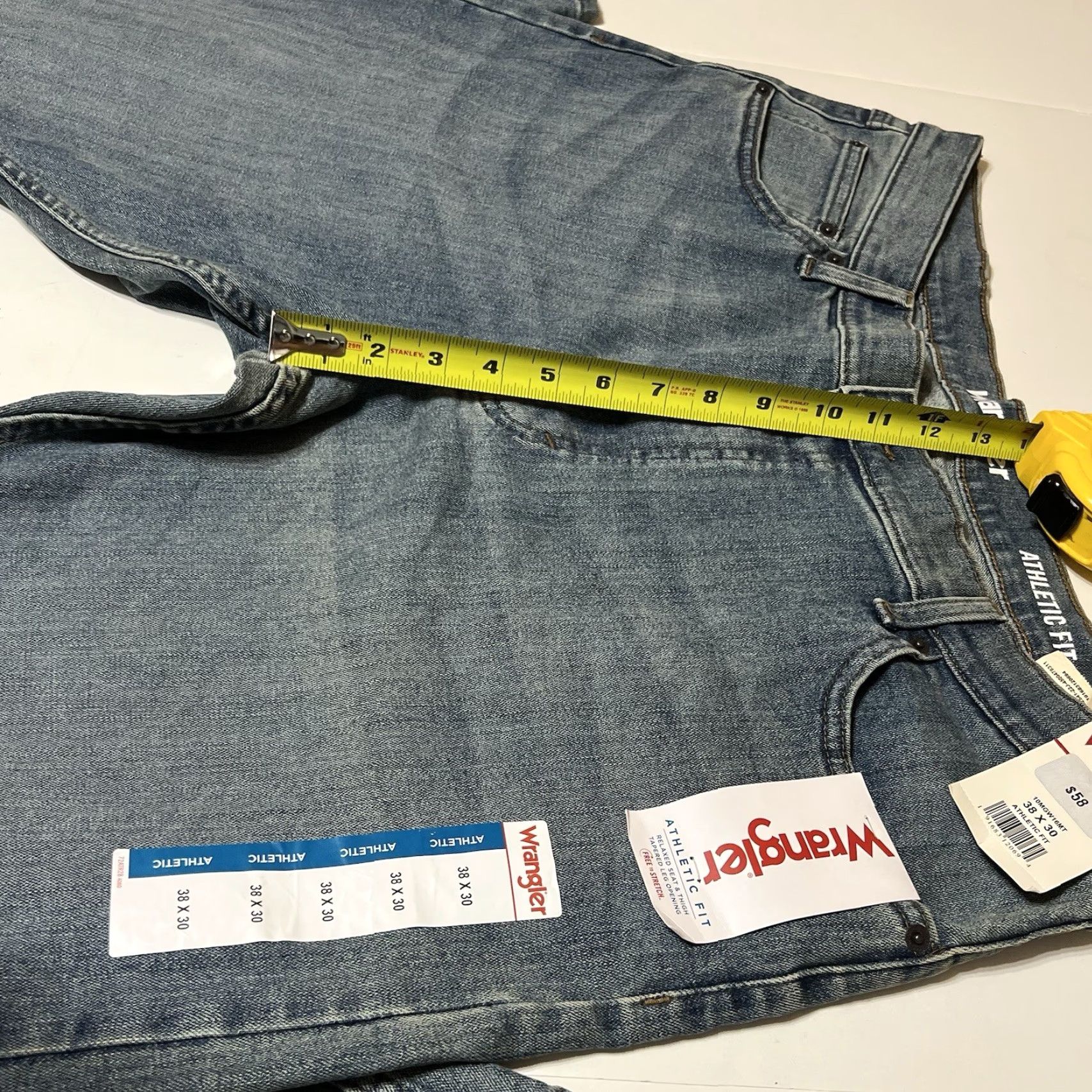 Wrangler Wrangler Jeans Athletic Fit Mens 38x30 Blue Denim 5-Pocket Zip Regular Waist Stretch Logo Cowboy NWT Size US 38 / EU 54 - 4 Thumbnail