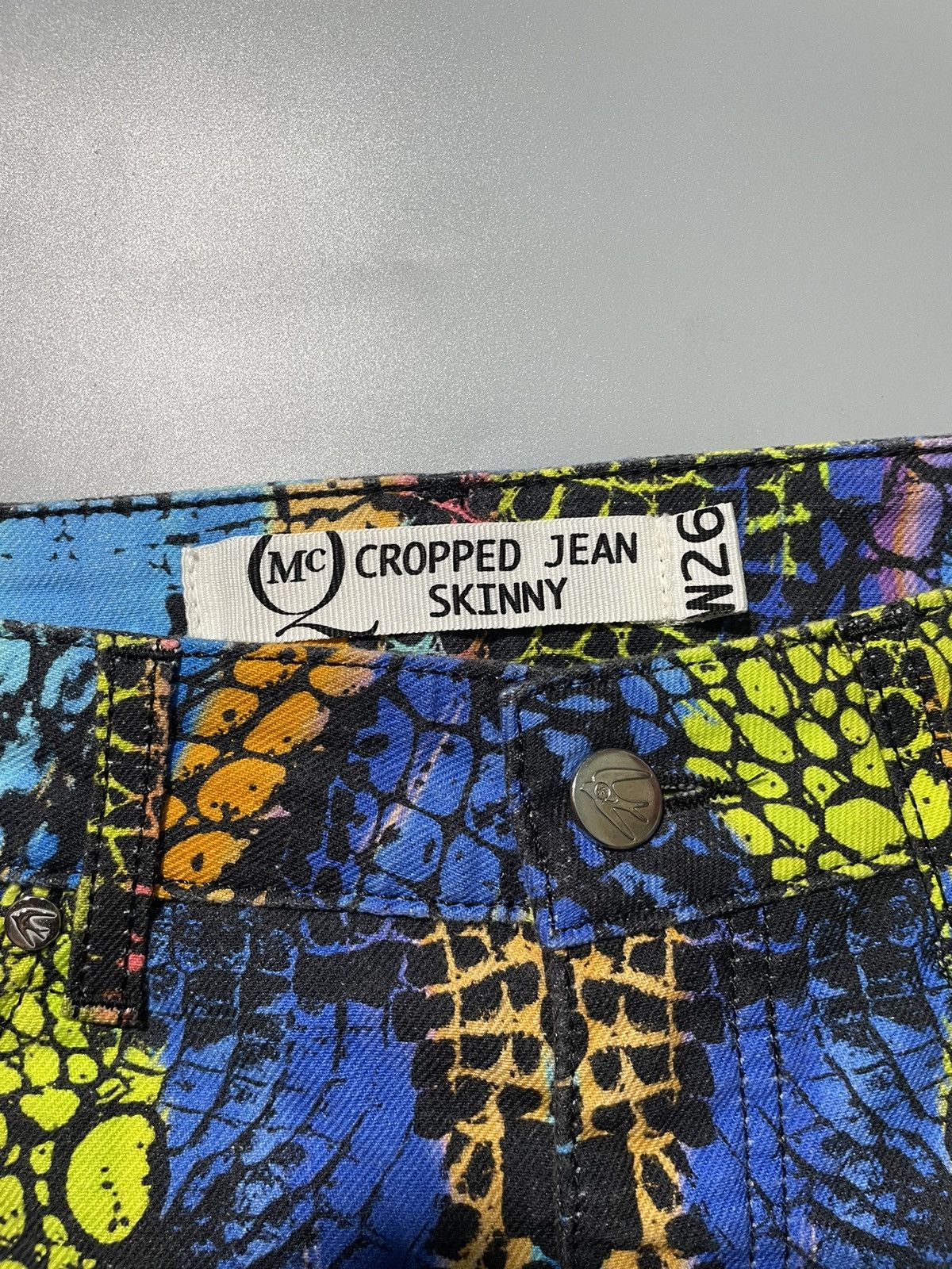 Alexander McQueen Alexander McQueen Multi Color Crocs Skin Print Jeans Size 26" / US 2 / IT 38 - 5 Thumbnail