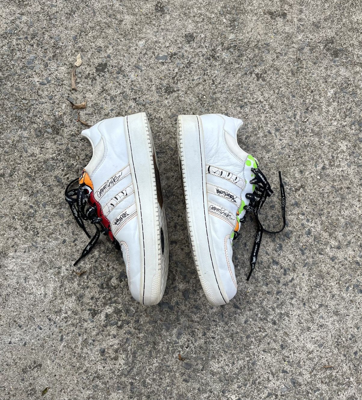 Adidas Rare!!! 2008 ADIDAS x COPE2 x FOOTLOCKER Size US 9 / EU 42 - 4 Thumbnail