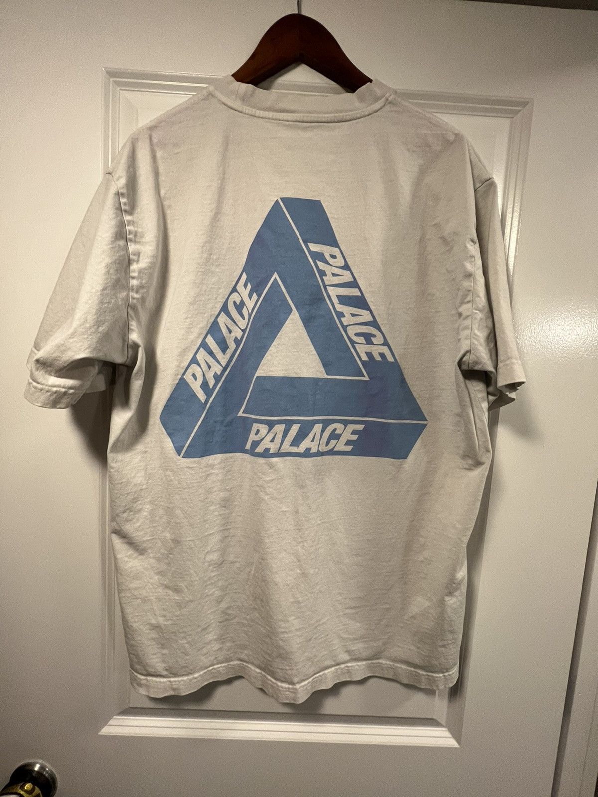 Palace Palace Reacto Tri-Ferg T-Shirt Pink XXL Size US XXL / EU 58 / 5 - 4 Thumbnail