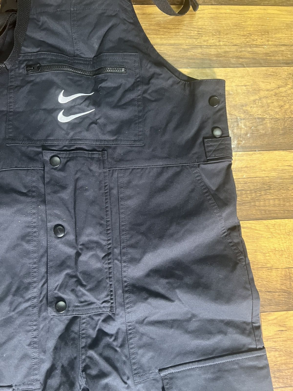 Nike Nike Sportswear Swoosh Overalls Black Cargo Bibs Men’s Small Size US 32 / EU 48 - 20 Thumbnail