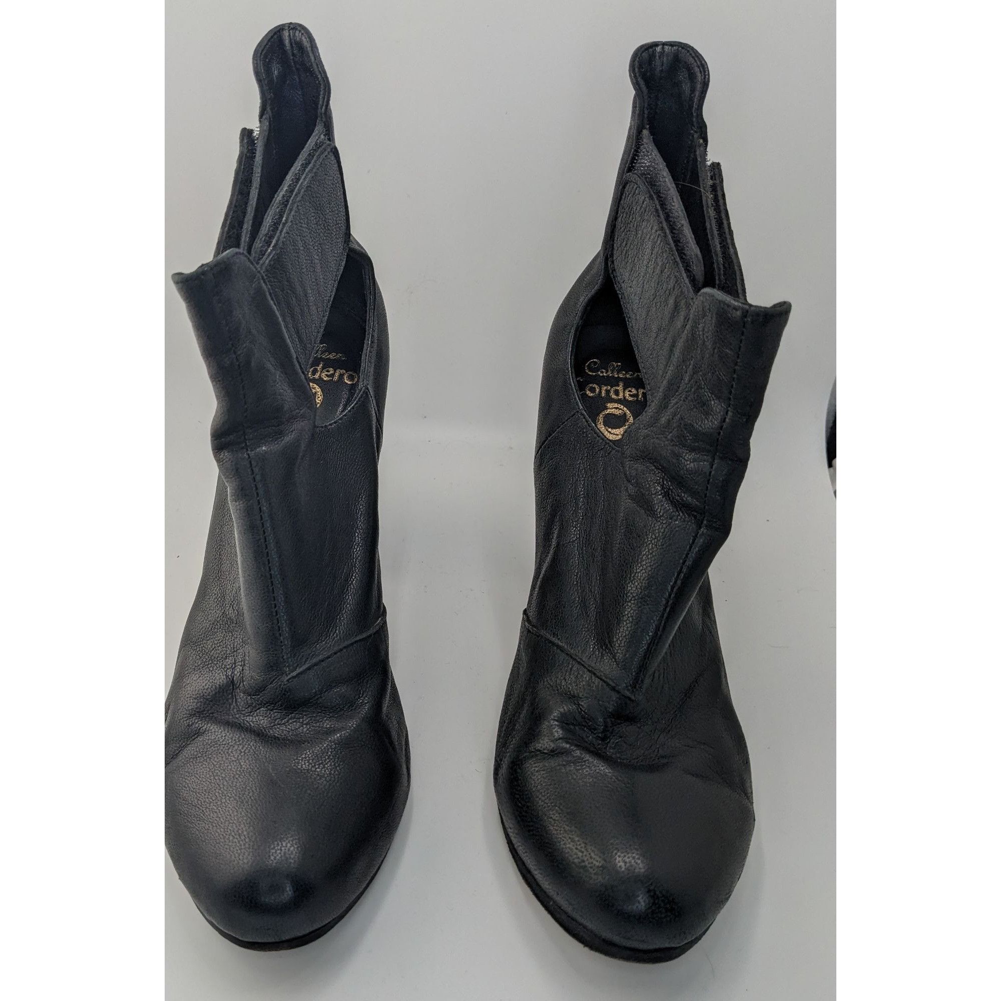 Other Vintage Calleen Cordero Black Cutout Leather Heeled Booties Size US 9 / IT 39 - 2 Thumbnail