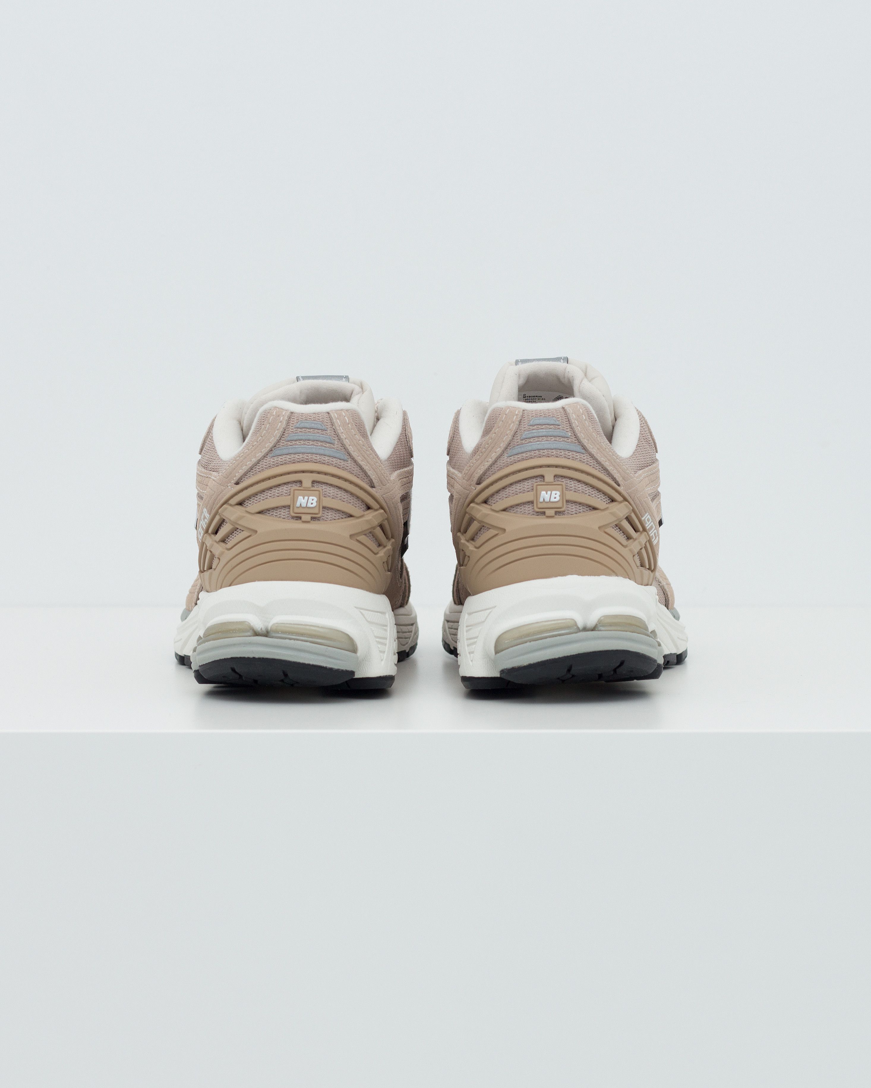 New Balance 1906R Mindful Grey M1906RW Size US 10 / EU 43 - 5 Thumbnail
