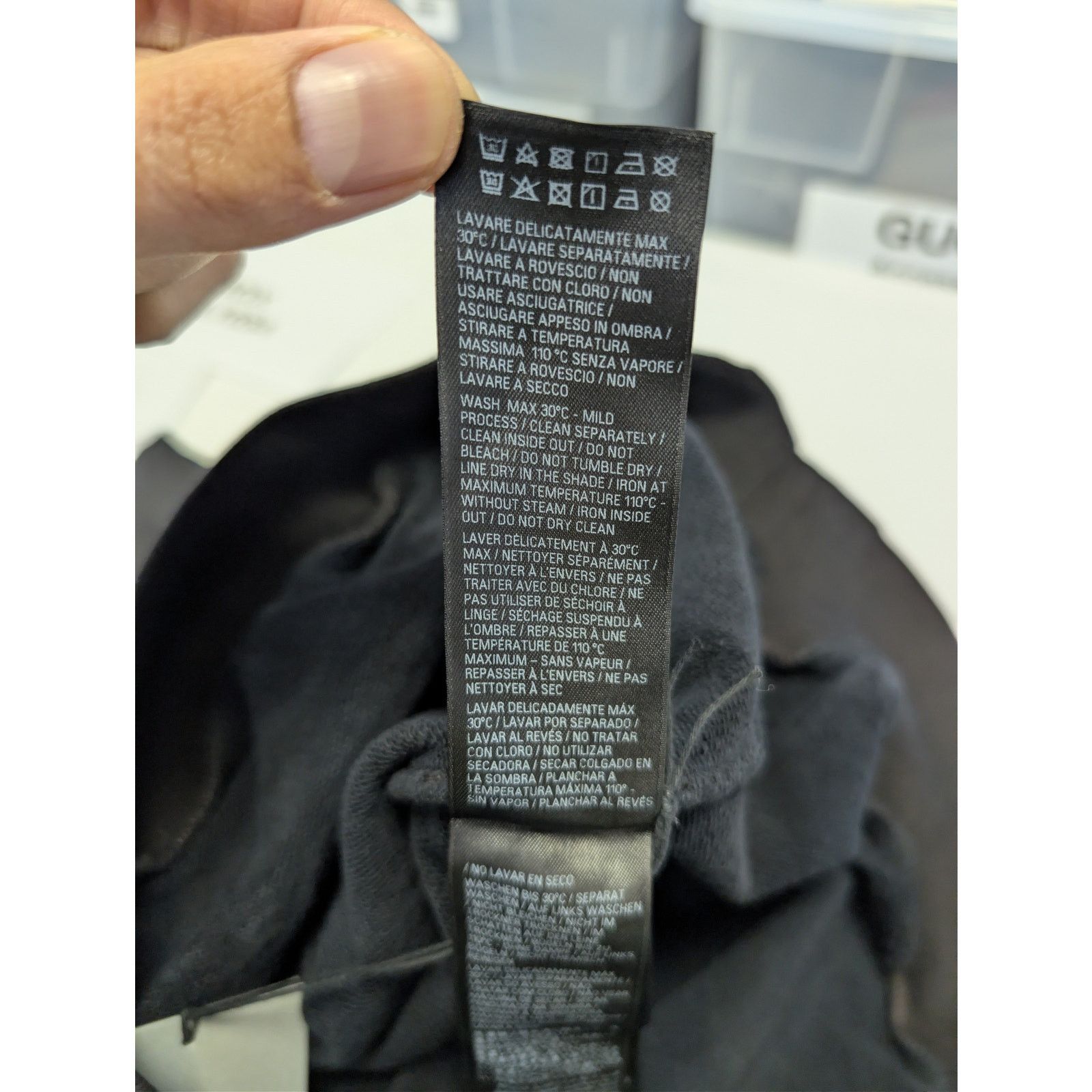 Balenciaga o1rshd1 Beverly Hills Oversized Hoodie in Black Size US M / EU 48-50 / 2 - 17 Thumbnail