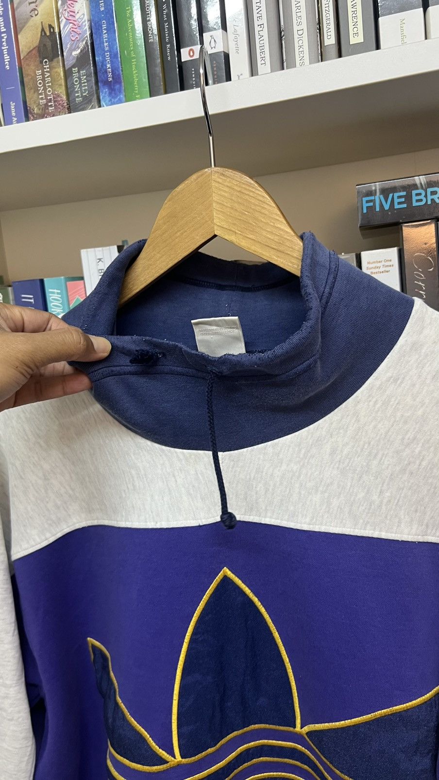 Adidas Vintage 90s ADIDAS Big Logo Sweater Size US L / EU 52-54 / 3 - 8 Thumbnail