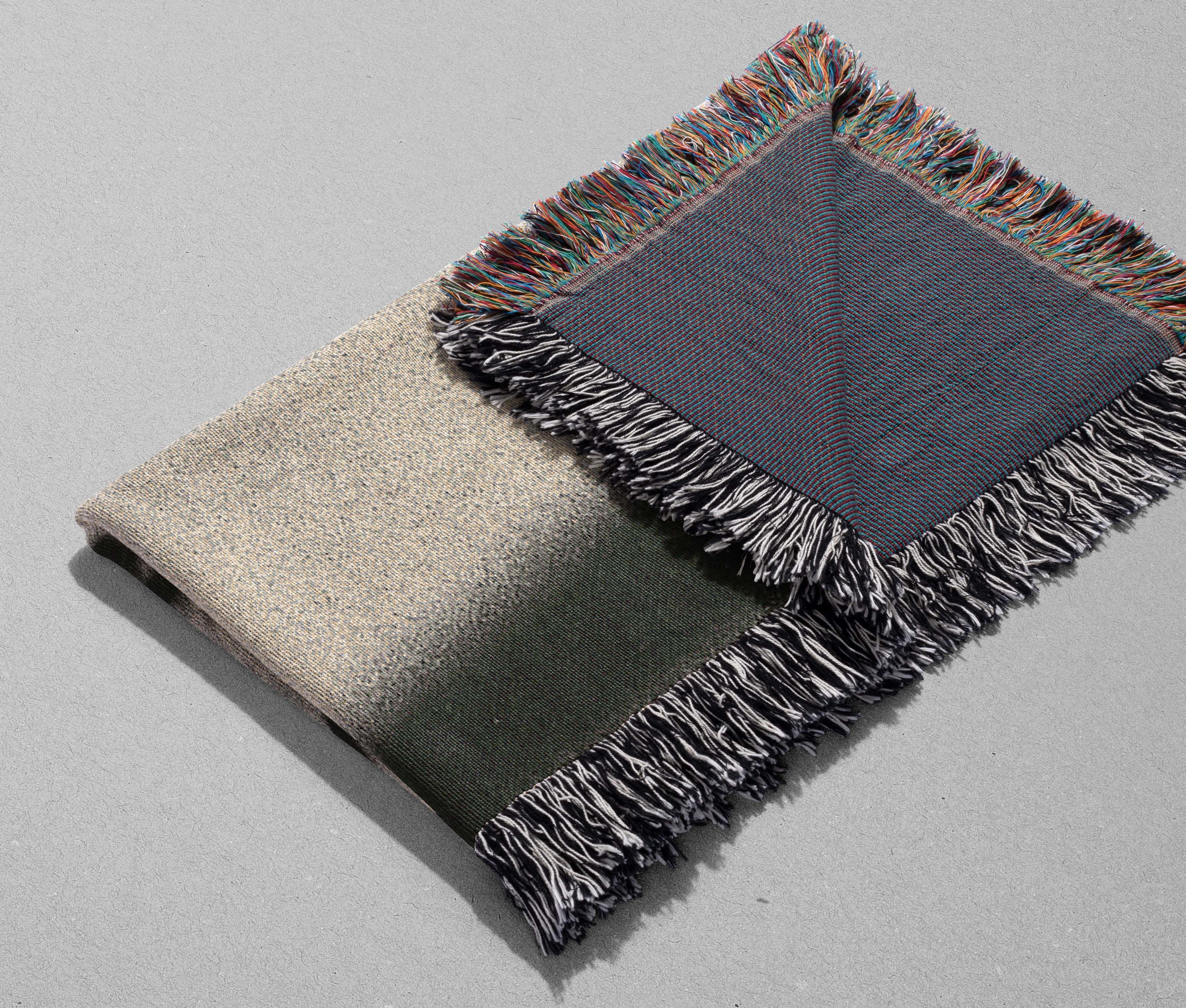 Helmut Lang 90s Helmut Lang Blanket Woven Jacquard Art Fashion Gift Logo Size ONE SIZE - 3 Thumbnail