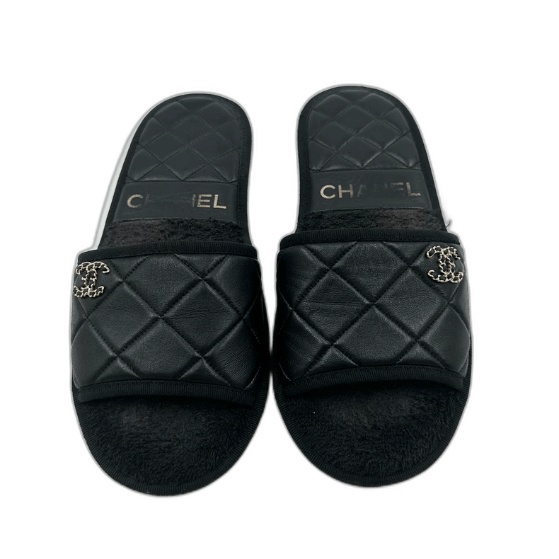 Chanel Chanel Black Quilted Logo Slide Sandals -2505 Size US 6 / IT 36 - 1 Thumbnail