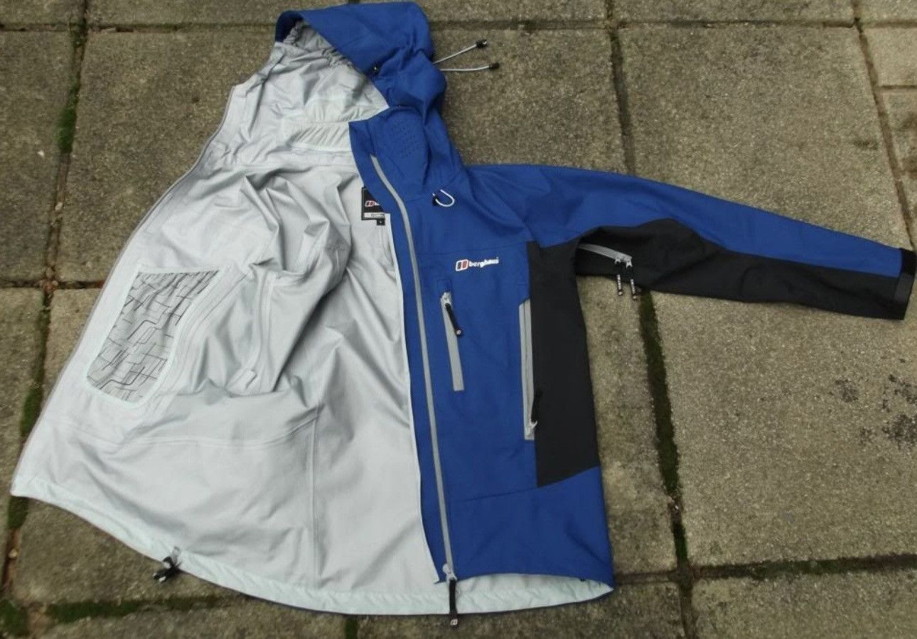 Berghaus Very Rare Berghaus Attrition II GORE-TEX® Pro Shell Size US S / EU 44-46 / 1 - 6 Thumbnail