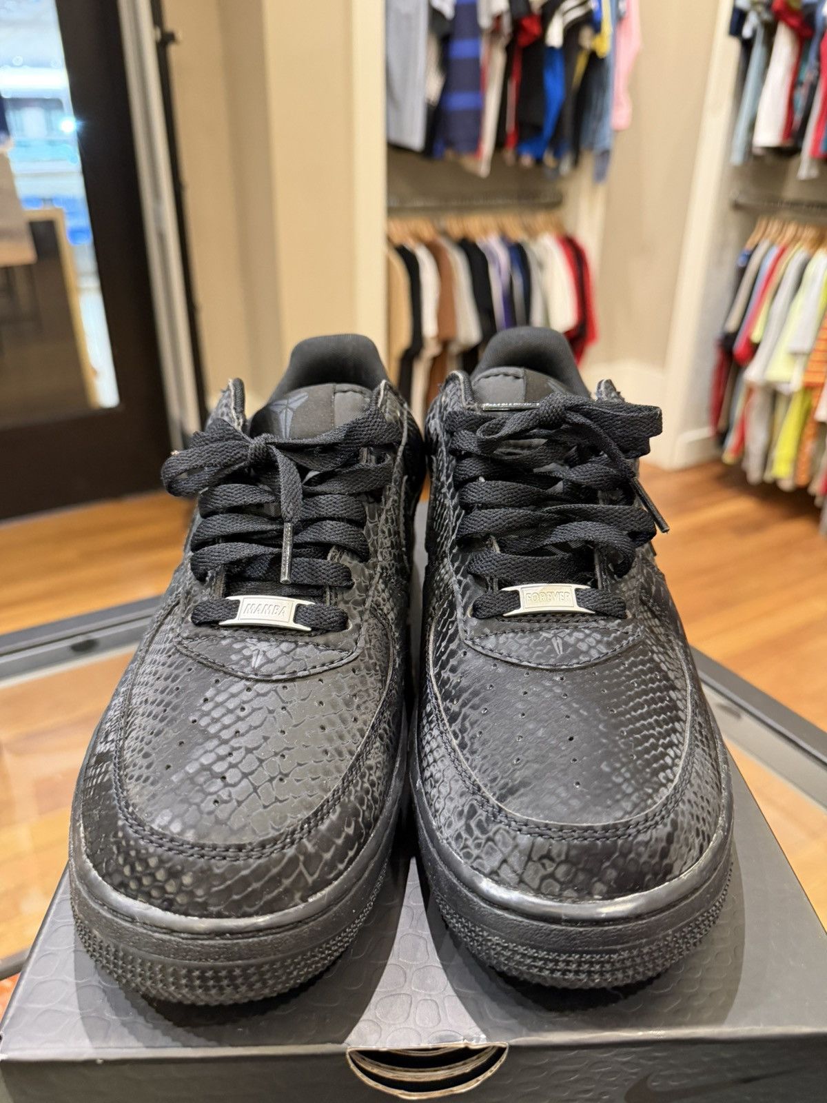 Nike Nike Air Force 1 low ‘Kobe Bryant Forever Black’ Size US 9.5 / EU 42-43 - 5 Thumbnail