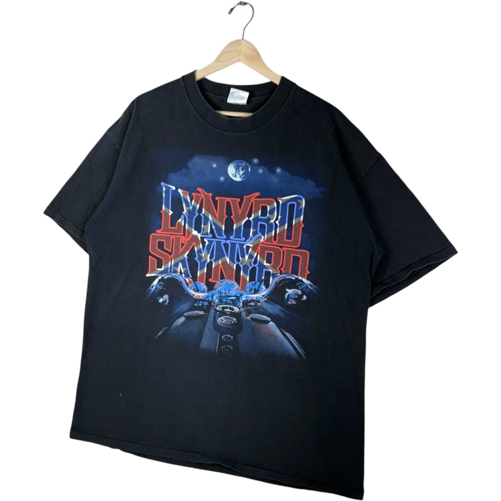 Vintage Vintage Lynyrd Skynyrd Motorcycle Tee XL Size US XL / EU 56 / 4 - 3 Thumbnail