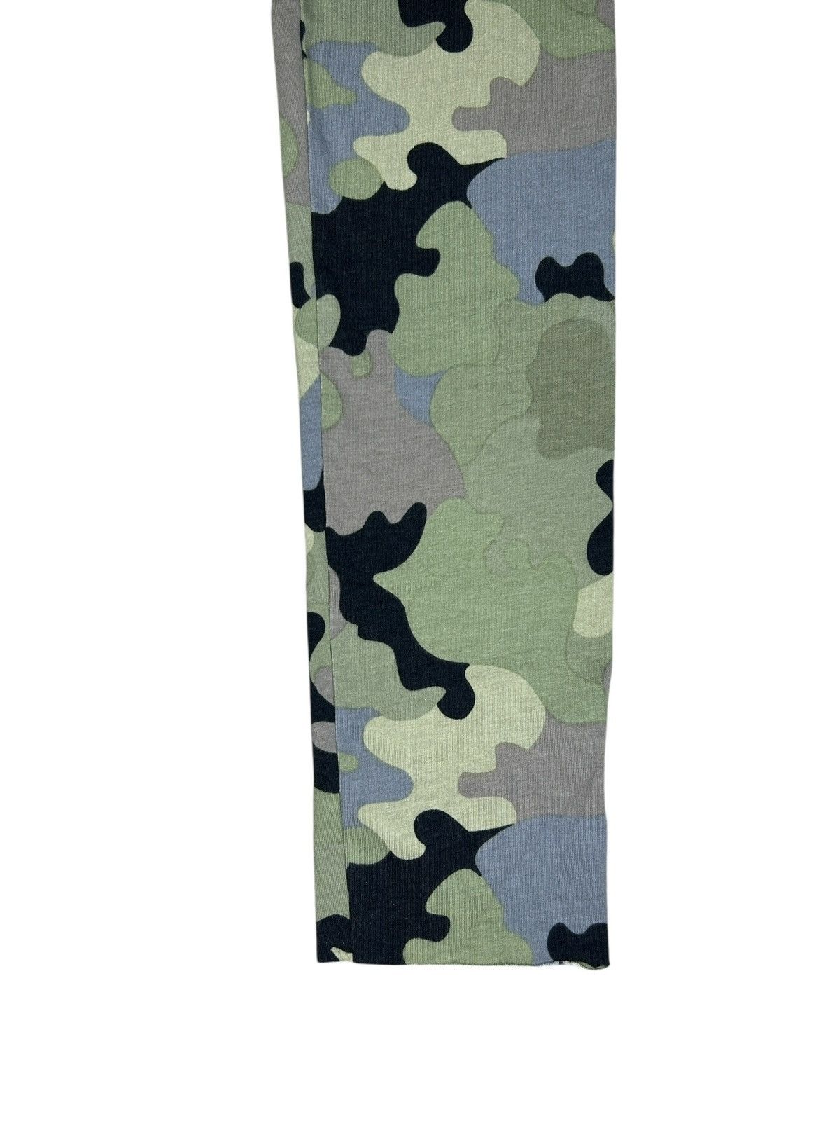 Le Grande Bleu (L.G.B.) Camo Ensemble Size M / US 6-8 / IT 42-44 - 11 Thumbnail