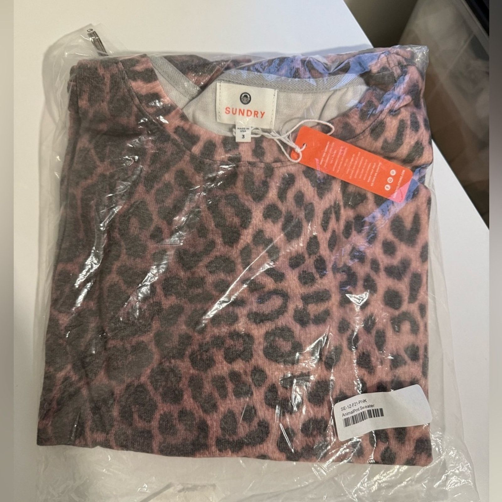 REVOLVE New! Sundry Animal Print Sweatshirt - Large - $122 Size L / US 10 / IT 46 - 5 Thumbnail