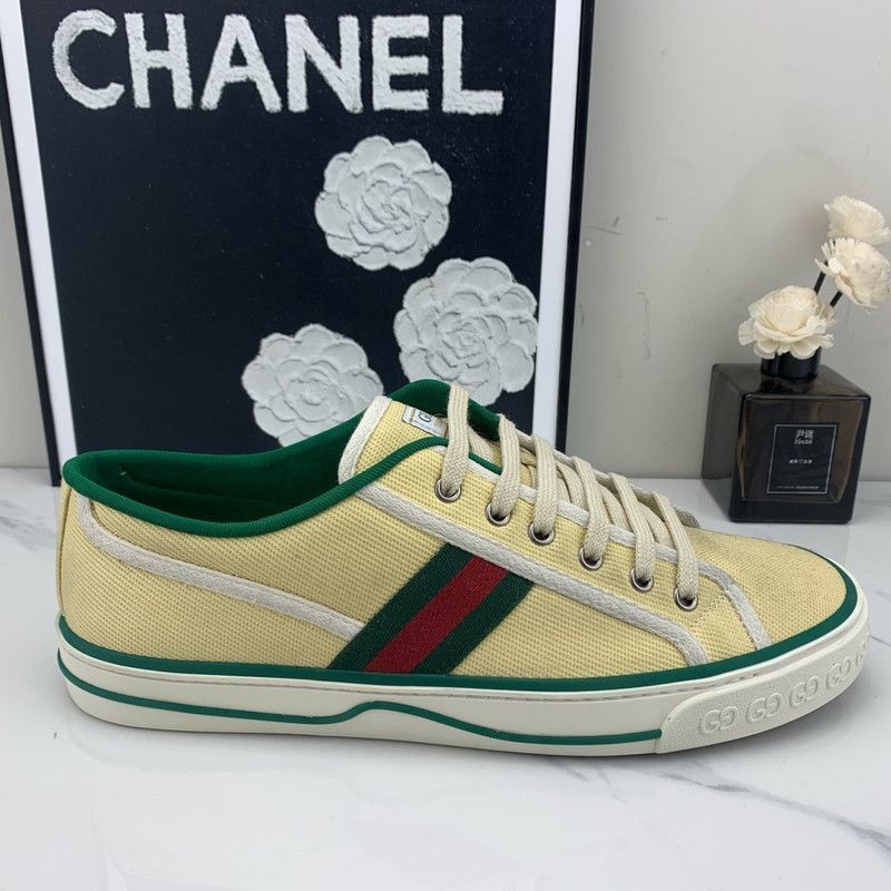 Gucci Gucci Tennis 1977 Sporty Vintage Sneakers for Men - Size US 10.5 / EU 43-44 - 6 Thumbnail