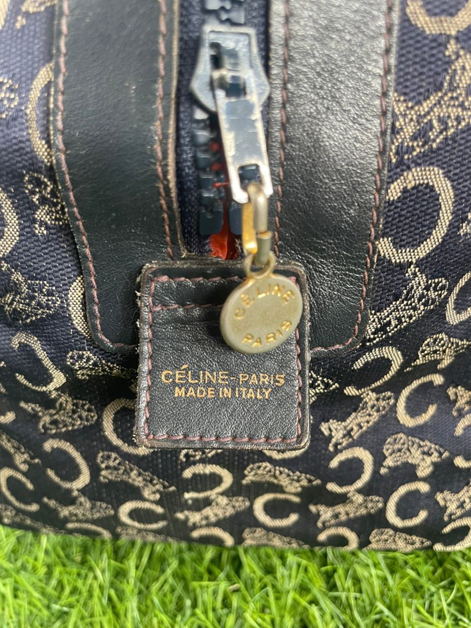 Celine Authentic Vintage Celine Boston Hand Bag Size ONE SIZE - 9 Thumbnail