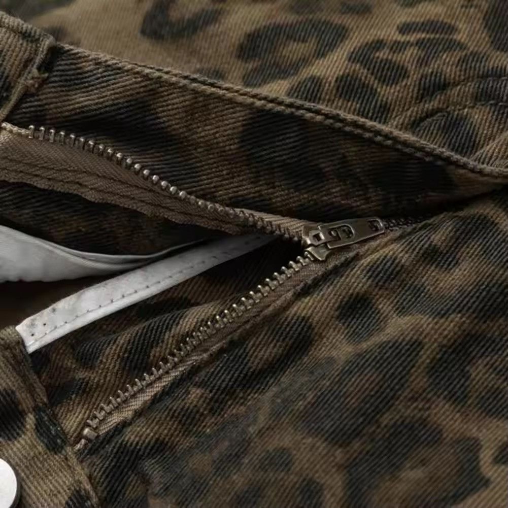 Japanese Brand Leopard print jeans Size US 33 - 12 Thumbnail
