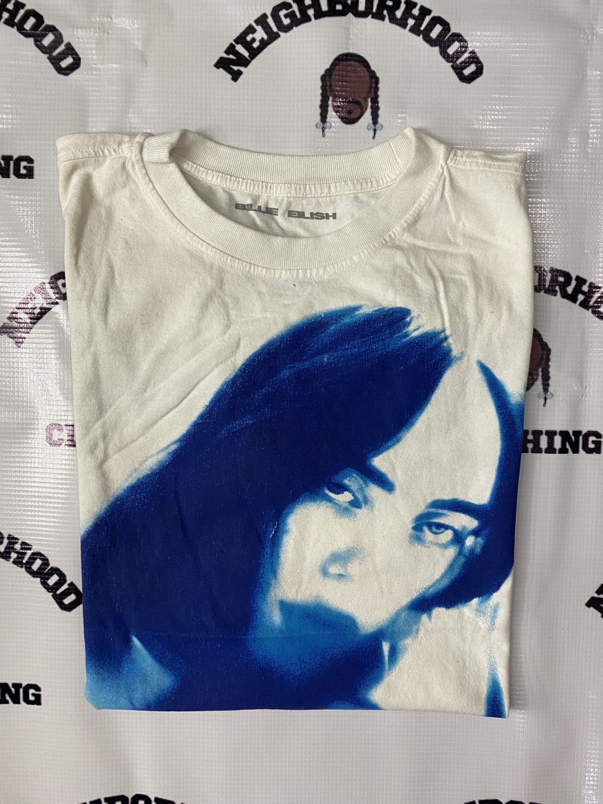 Band Tees BILLIE EILISH TEE. Size US L / EU 52-54 / 3 - 9 Thumbnail