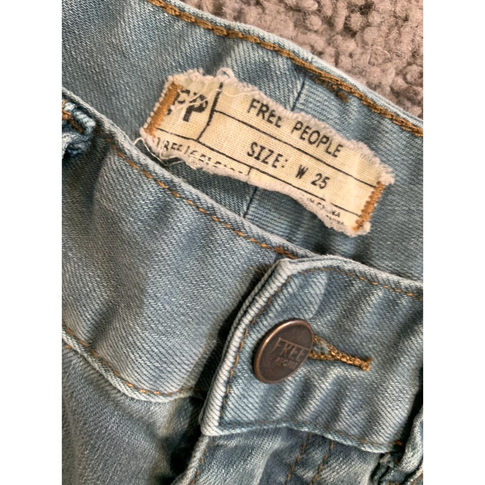 Free People Free People Jeans 25 X 31 Womens Skinny Mid Rise Stretch Cotton Denim Green Slim Stretch Cropped Jeans Womens Size 42" / US 20 - 3 Thumbnail