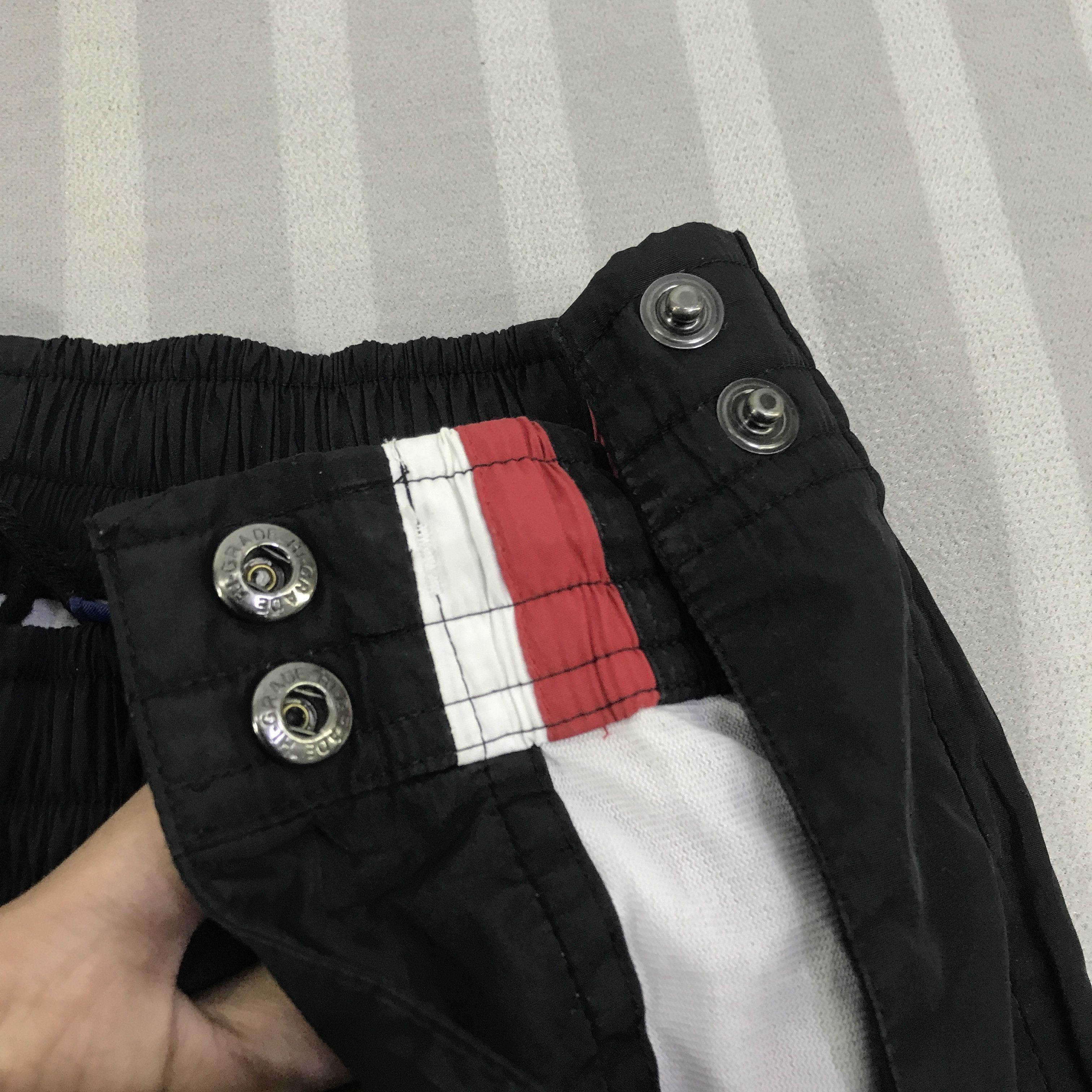 Asics Vintage Asics Sports Track Snap Button baggy Pants K130B3 Size US 28 / EU 44 - 14 Thumbnail