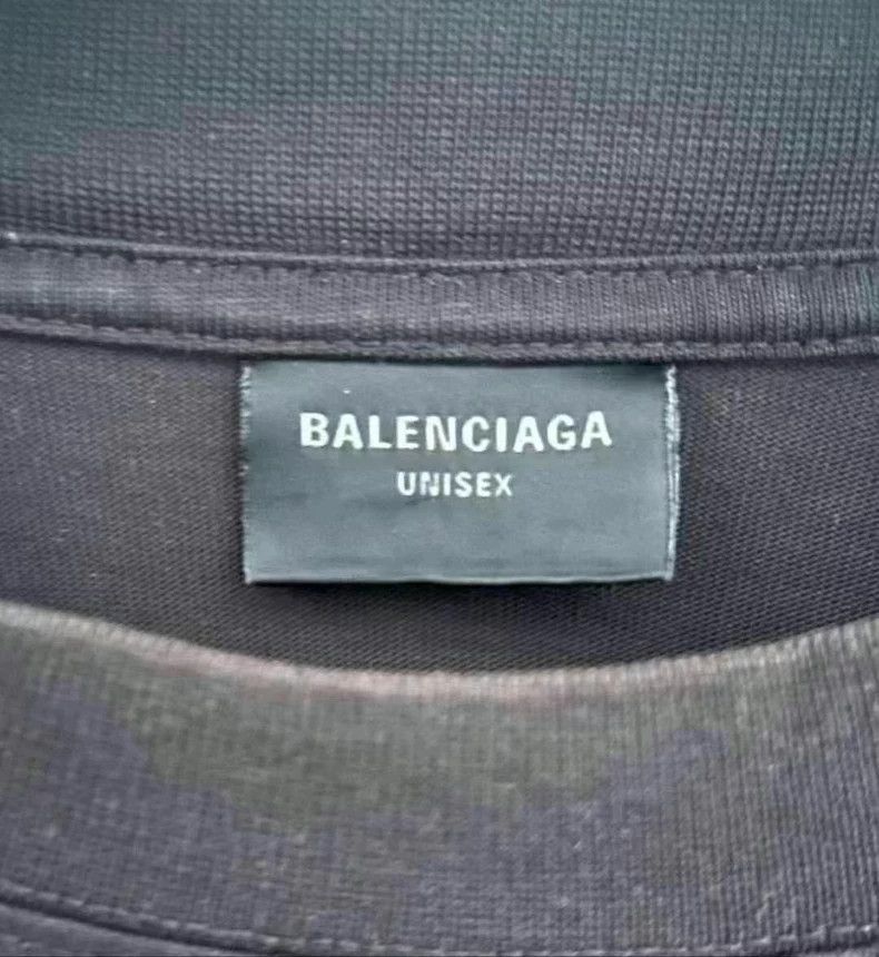Balenciaga Balenciaga Black Cracked Design Letter Short Sleeve Size US XS / EU 42 / 0 - 3 Thumbnail