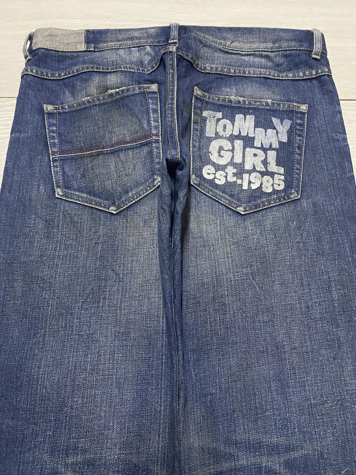 Martine Rose × Tommy Jeans Vintage Tommy Hilfiger Girl Grunge Print Logo Baggy Jeans Size US 31 - 4 Thumbnail