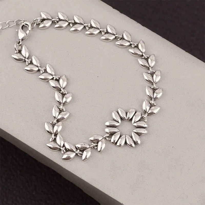 Other Daisy Flower Geometric Handmade Bracelet Size ONE SIZE - 3 Thumbnail