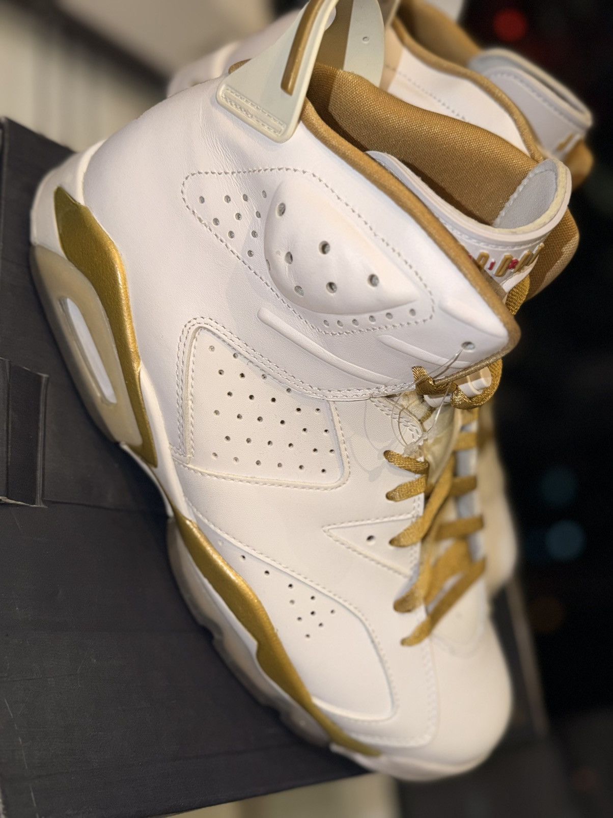 Jordan Brand 2012 Air Jordan VI (6) Golden Moments Half pack Size US 11 / EU 44 - 5 Thumbnail